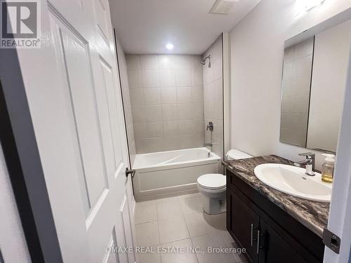 90 Hillcrest Road, Port Colborne, ON - Indoor Photo Showing Bathroom