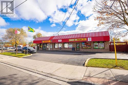 250 Welland Avenue, St. Catharines, ON 