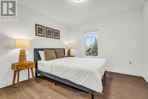 2101 Primate Road, Mississauga, ON - Indoor Photo Showing Bedroom