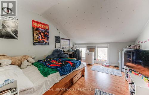 22 Ezra Avenue, Waterloo, ON - Indoor Photo Showing Bedroom