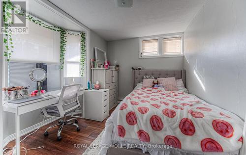 22 Ezra Avenue, Waterloo, ON - Indoor Photo Showing Bedroom