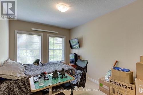 8 Beatrice Lane, Kitchener, ON - Indoor Photo Showing Bedroom