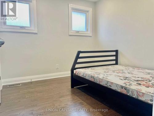 Upper - 121 Stargell Crescent, Markham, ON - Indoor Photo Showing Bedroom