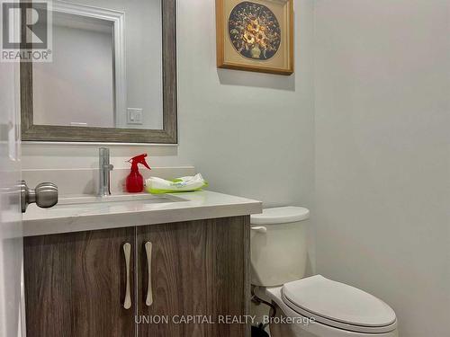 Upper - 121 Stargell Crescent, Markham, ON - Indoor Photo Showing Bathroom