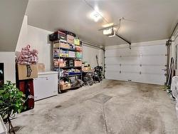 Garage - 