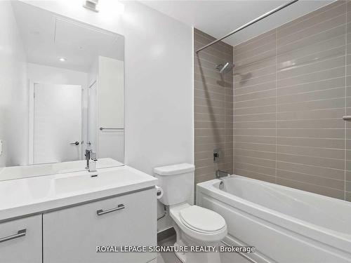 1708-87 Peter St, Toronto, ON - Indoor Photo Showing Bathroom