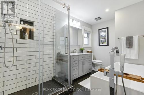 298 Maccrae Drive, Haldimand, ON - Indoor Photo Showing Bathroom