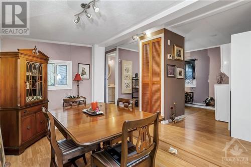 6 Ash Street, Ottawa, ON - Indoor Photo Showing Dining Room