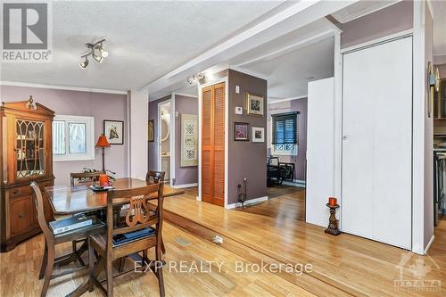 6 Ash Street, Ottawa, ON - Indoor Photo Showing Dining Room