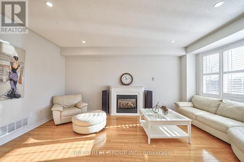 112 Colesbrook Road, Richmond Hill, ON - Indoor Photo Showing Living Room With Fireplace