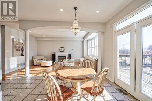 112 Colesbrook Road, Richmond Hill, ON - Indoor Photo Showing Dining Room