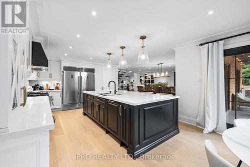 5103 Royal Mills Court, Mississauga, ON - Indoor Photo Showing Kitchen With Stainless Steel Kitchen With Upgraded Kitchen