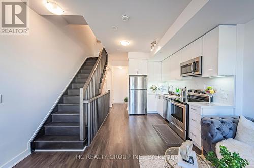 Unit 12 - 57 Finch Avenue W, Toronto, ON - Indoor Photo Showing Kitchen