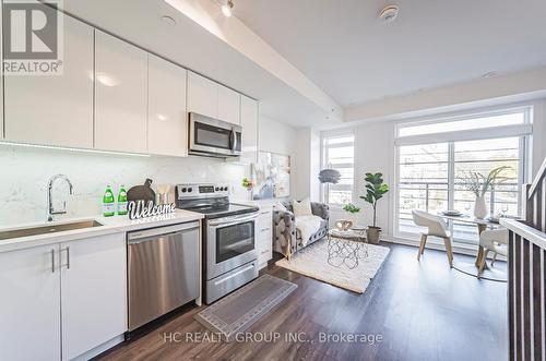 Unit 12 - 57 Finch Avenue W, Toronto, ON - Indoor Photo Showing Kitchen With Upgraded Kitchen