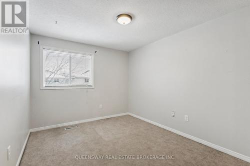 147 Crawford Crescent, Cambridge, ON - Indoor Photo Showing Other Room