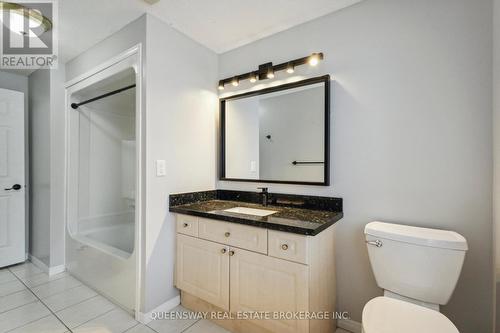 147 Crawford Crescent, Cambridge, ON - Indoor Photo Showing Bathroom