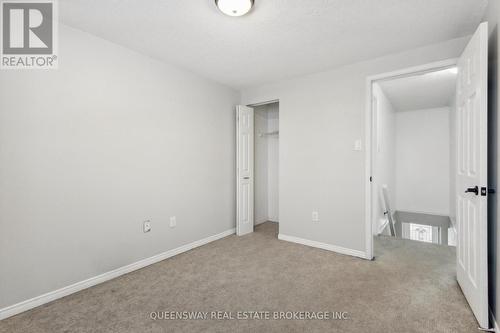 147 Crawford Crescent, Cambridge, ON - Indoor Photo Showing Other Room