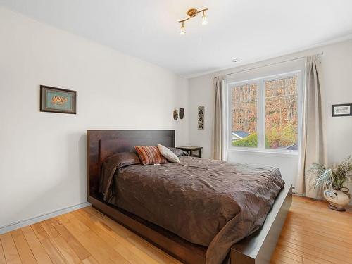 Chambre Ã Â coucher - 404 Rue Des Sizerins, Lévis (Les Chutes-De-La-Chaudière-Ouest), QC - Indoor Photo Showing Bedroom