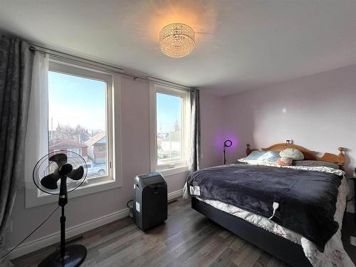 303 Heron Street, Thunder Bay, ON - Indoor Photo Showing Bedroom