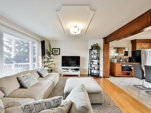 Salon - 54 Rue Vincent, Repentigny (Repentigny), QC - Indoor Photo Showing Living Room