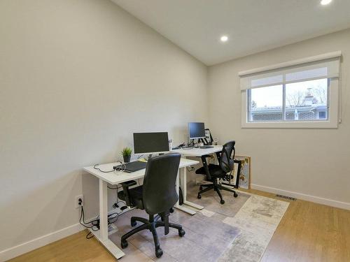 Chambre Ã Â coucher - 511 Rue Gervais, Laval (Sainte-Dorothée), QC - Indoor Photo Showing Office