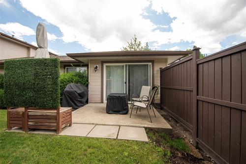 131-133 Wyndham Crescent, Kelowna, BC - Outdoor With Deck Patio Veranda With Exterior