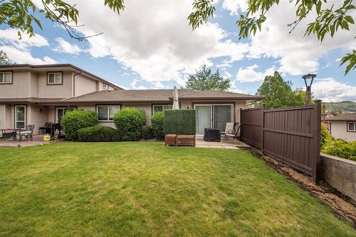 131-133 Wyndham Crescent, Kelowna, BC - Outdoor