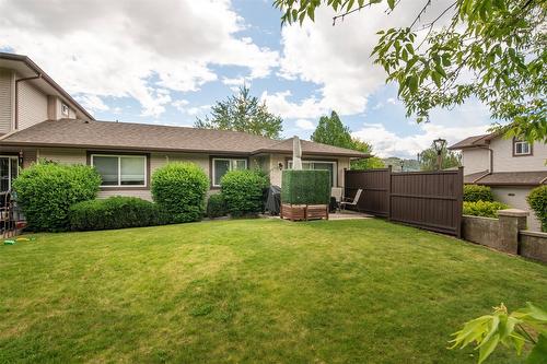 131-133 Wyndham Crescent, Kelowna, BC - Outdoor