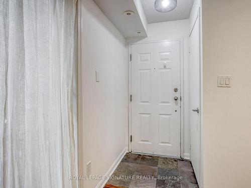 1102-20 Laidlaw St, Toronto, ON - Indoor Photo Showing Other Room