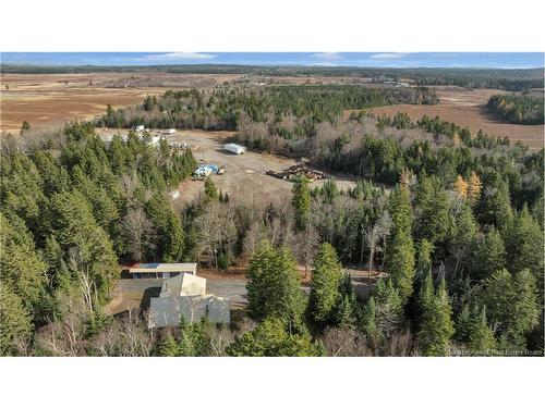 27 Woodland Rd, Pennfield, NB 