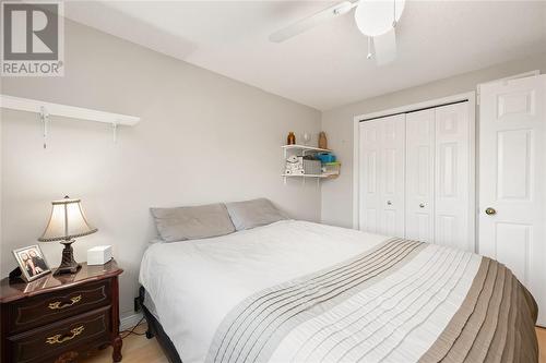 1222 Thistledown Avenue, Sarnia, ON - Indoor Photo Showing Bedroom