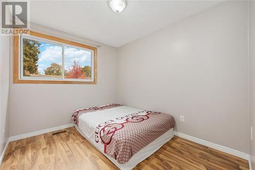 215 Trudeau Drive Unit# 26, Sarnia, ON - Indoor Photo Showing Bedroom