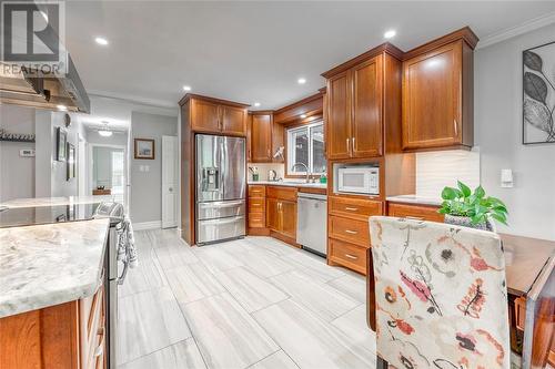 17 Monk Street, Point Edward, ON - Indoor Photo Showing Kitchen