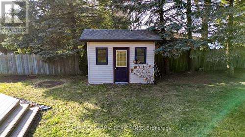 2337 Passingham Drive, Sarnia, ON - Outdoor