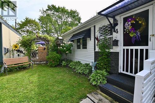 1940 London Line Unit# 4, Sarnia, ON - Outdoor With Deck Patio Veranda With Exterior