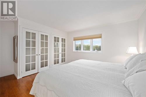 1500 Venetian Boulevard Unit# W-14, Point Edward, ON - Indoor Photo Showing Bedroom