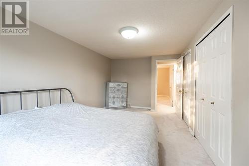 35 York Crescent Unit# 35, Sarnia, ON - Indoor Photo Showing Bedroom