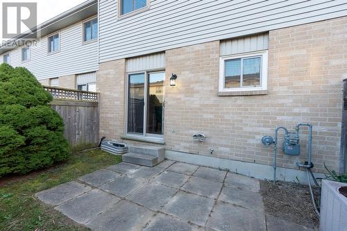 35 York Crescent Unit# 35, Sarnia, ON - Outdoor With Exterior