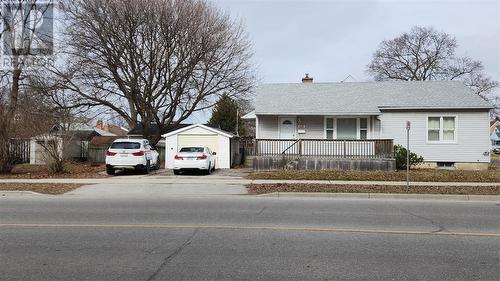 614 Confederation Street, Sarnia, ON - Outdoor With Facade