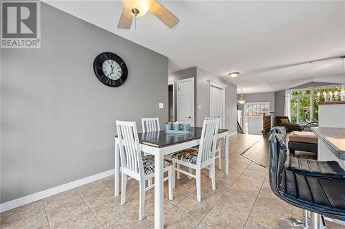 4018 Applewood Drive, Petrolia, ON - Indoor Photo Showing Dining Room