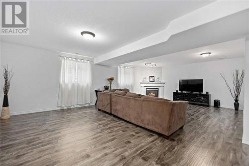 4018 Applewood Drive, Petrolia, ON - Indoor Photo Showing Living Room With Fireplace