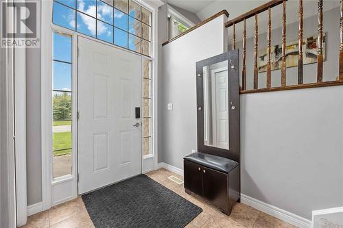 4018 Applewood Drive, Petrolia, ON - Indoor Photo Showing Other Room