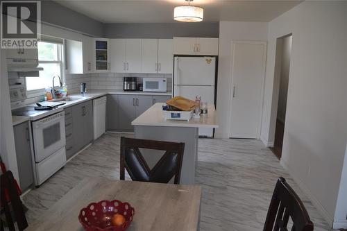 1012 Plymouth Street, Sarnia, ON - Indoor Photo Showing Kitchen