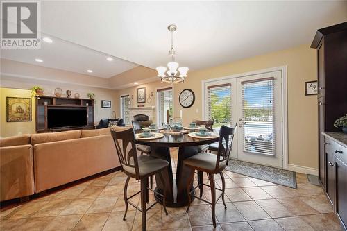 1278 Michigan Avenue, Sarnia, ON - Indoor Photo Showing Dining Room