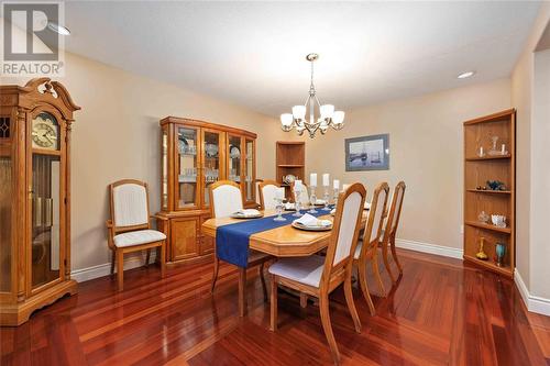 1278 Michigan Avenue, Sarnia, ON - Indoor Photo Showing Dining Room