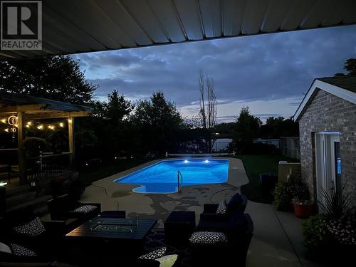 1278 Michigan Avenue, Sarnia, ON - Outdoor With In Ground Pool