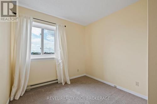 402 - 649 Davis Drive, Kingston (East Gardiners Rd), ON - Indoor Photo Showing Other Room