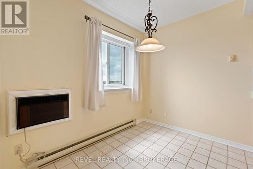 402 - 649 Davis Drive, Kingston (East Gardiners Rd), ON - Indoor Photo Showing Other Room