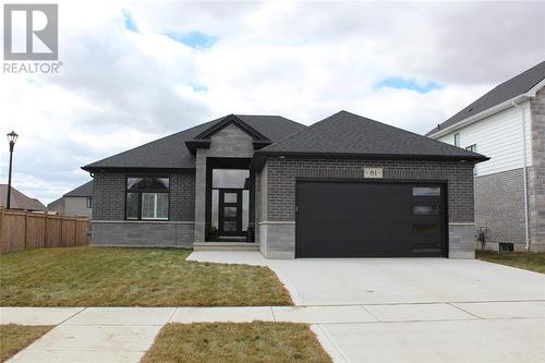 480 HURON STREET  Plympton-Wyoming, ON N0N 1T0