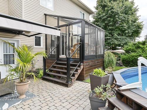 Solarium - 712 Boul. N.-P.-Lapierre, Sainte-Julie, QC - Outdoor